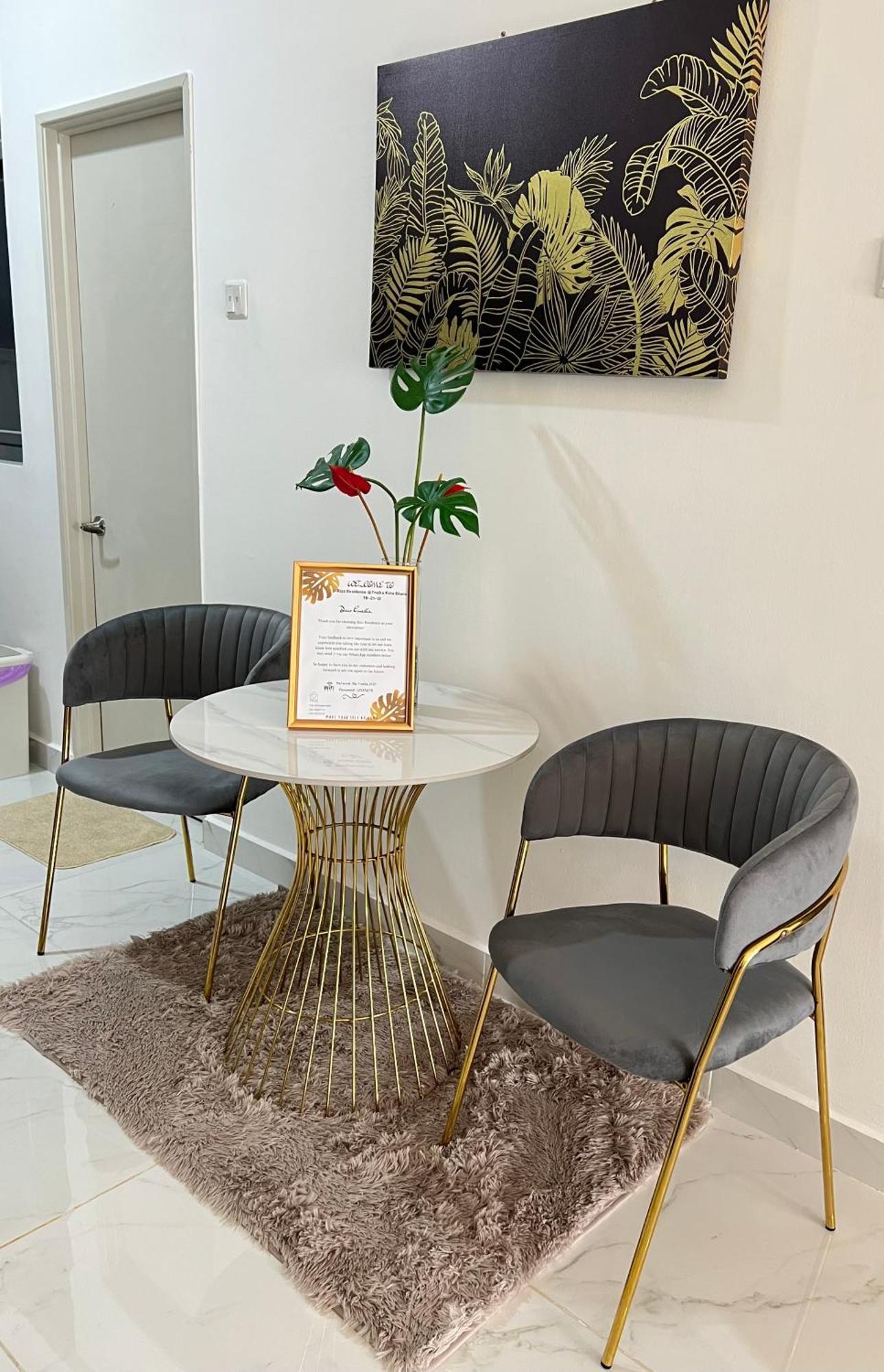 كوتا بْهارو Rizz Residence Troika Kb المظهر الخارجي الصورة